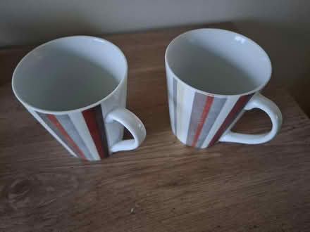 Photo of free 2 Mugs (Holbrooks CV6) #1