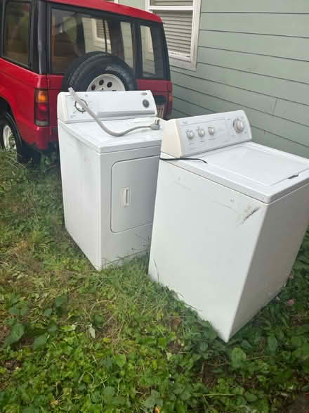 Photo of free Washer and dryer (Depoe Bay) #1