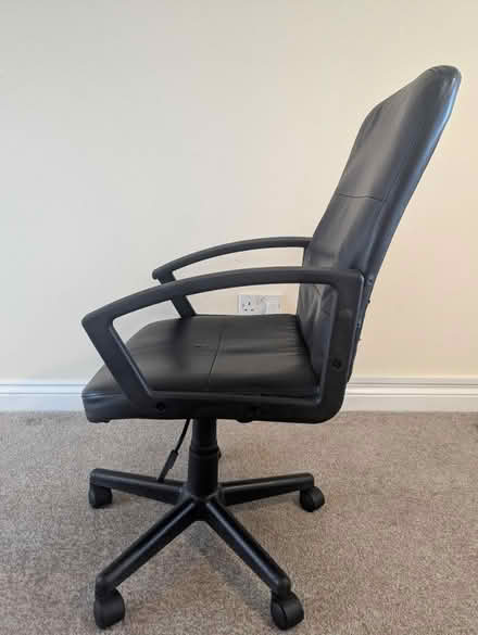 Photo of free Office chair (Headington OX3) #2