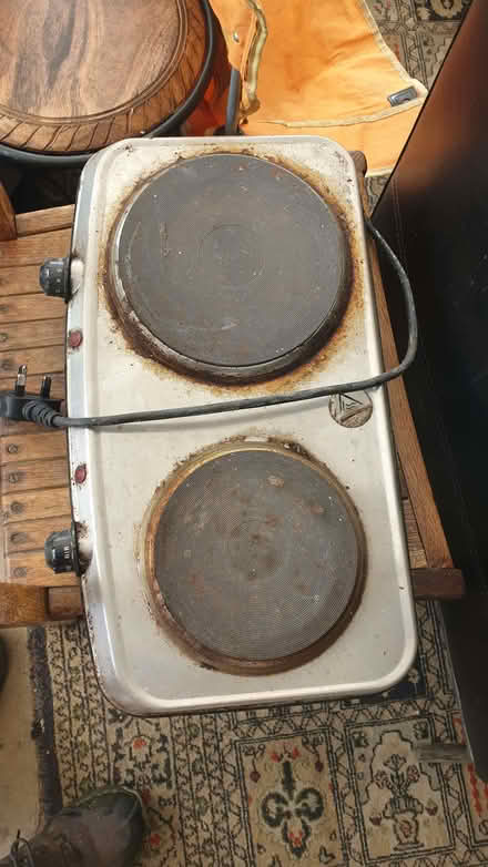 Photo of free 2 burner electric hob (Iffley OX4) #1