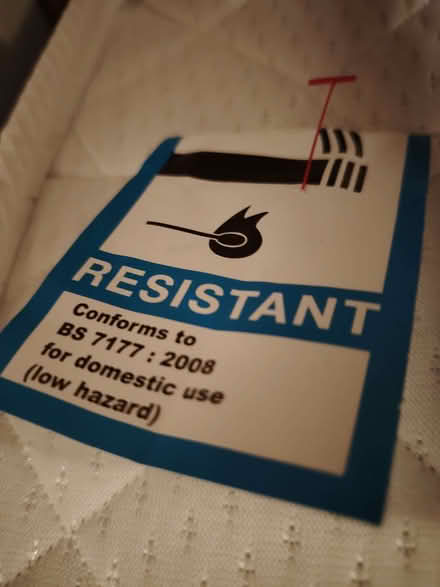 Photo of free Small double mattress (Leinthall Starkes HR6) #3