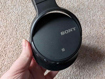 Photo of free Sony noise cancelling headphones (Hornby LA2) #2