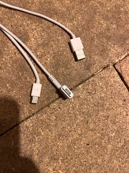 Photo of free Apple screen/monitor (not an iMac) (Craigour EH17) #3