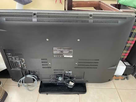 Photo of free Toshiba 37” TV (Trowbridge BA14) #2