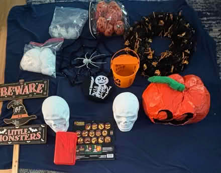 Photo of free Halloween decorations (Columbia) #1