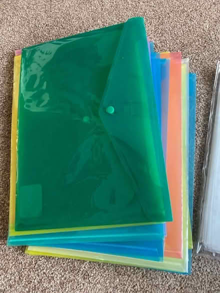 Photo of free A4 plastic envelopes & A4 clear plastic punched pockets (Bagillt CH6) #1