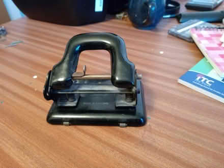 Photo of free Metal hole punch (Telford and Wrekin TF7) #1