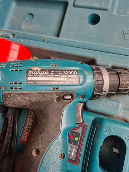 Photo of free Makita cordless drill (Farnham Common SL2) #2