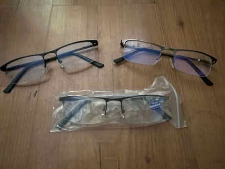 Photo of free 3 pairs glasses 2.25 (Stirchley B30) #1