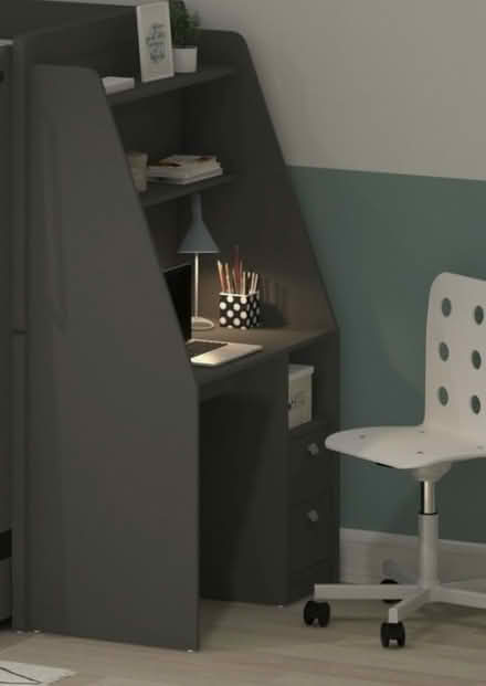 Photo of free Desk (M14) #1