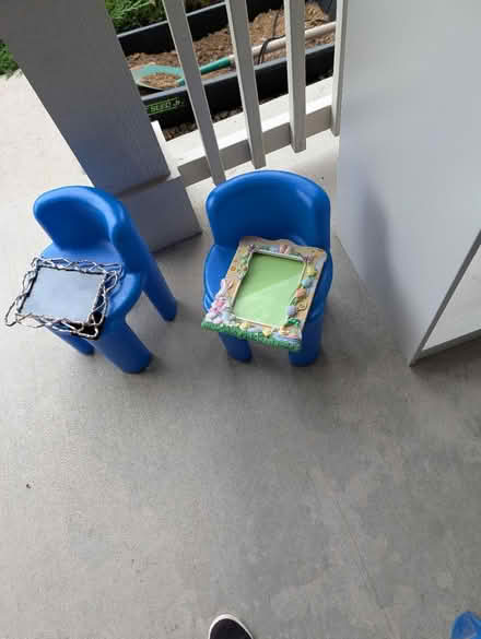 Photo of free Toys misc. for 4+ (SE Aurora) #3