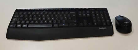 Photo of free Logitech keyboard and mouse (W3) #1