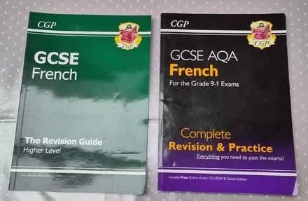Photo of free GCSE French (AQA) revision guides (Cubbington CV32) #1
