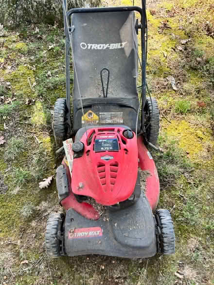 Photo of free 21” Self-propelled Gas Lawnmower (Lanham-Seabrook area) #2