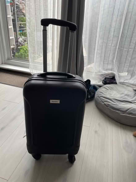 Photo of free Small suitcase (Finsbury park) #1