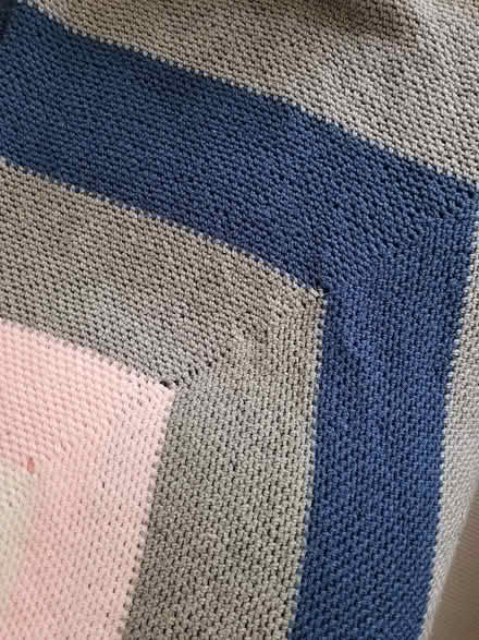 Photo of free Blanket (Bridge of Allan FK9) #1