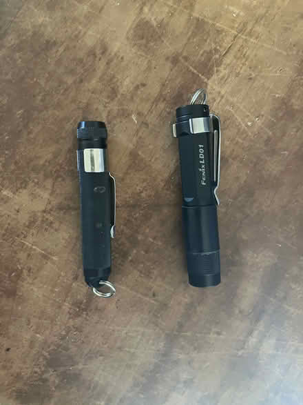 Photo of free broken LED flashlights (Fremont-Sundale/28 Palms) #1