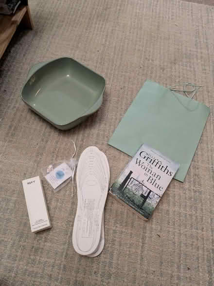 Photo of free Random selection of items (Heaton) #1