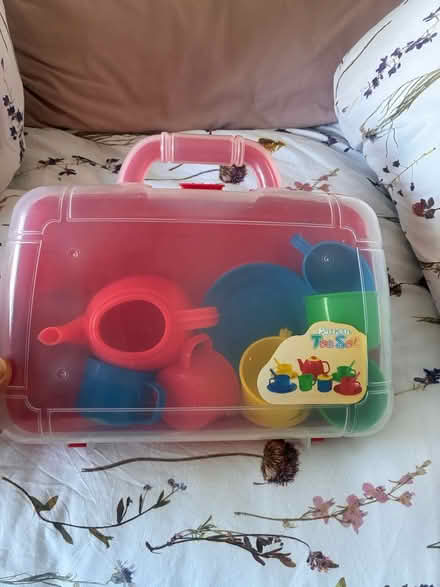 Photo of free Toy tea set (Comiston EH10) #1
