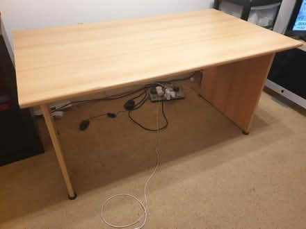 Photo of free Desk (NW9) #1