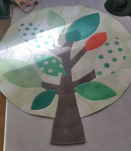 Photo of free Tree rug (Broxbourne EN10) #1