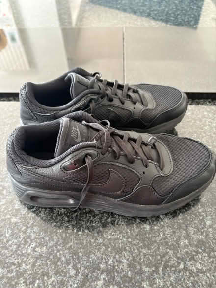 Photo of free Nike Air Size 5 Black (Weybridge) #3