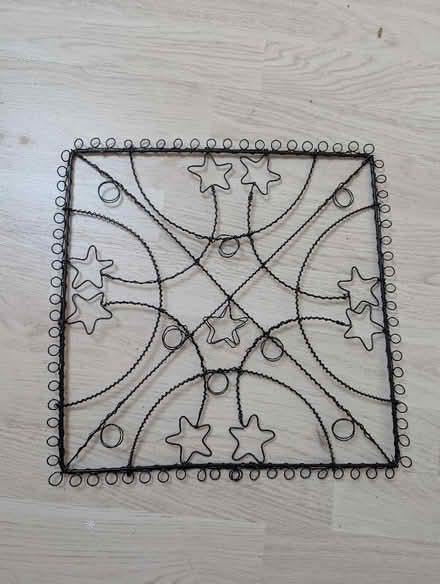 Photo of free Wire metal display (Buttershaw BD6) #1