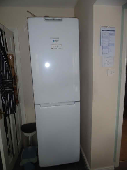 Photo of free Fridge Freezer (Stanney Oaks CH65) #1