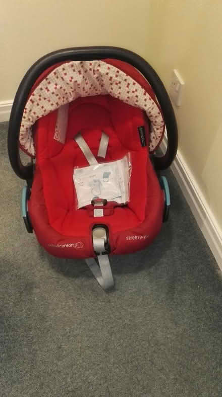 Photo of free Pram, matching cosy toes, raincover, parasol, suitable from (Chorley PR6) #2