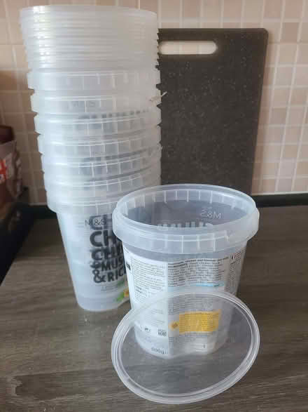 Photo of free Microwave-safe and freezer-safe tubs with lids (Springfield CM1) #1