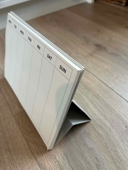 Photo of free Desk weekly planner (BA2) #1