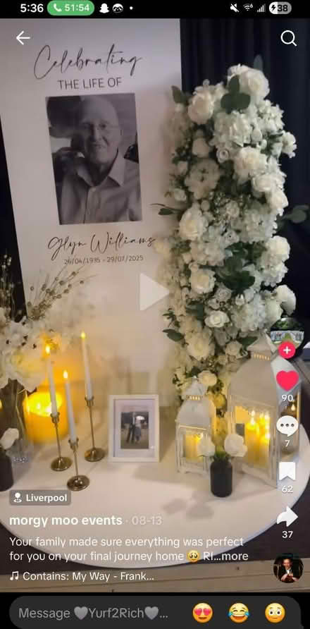 Photo of Vases OR LANTERNS (Dc) #1