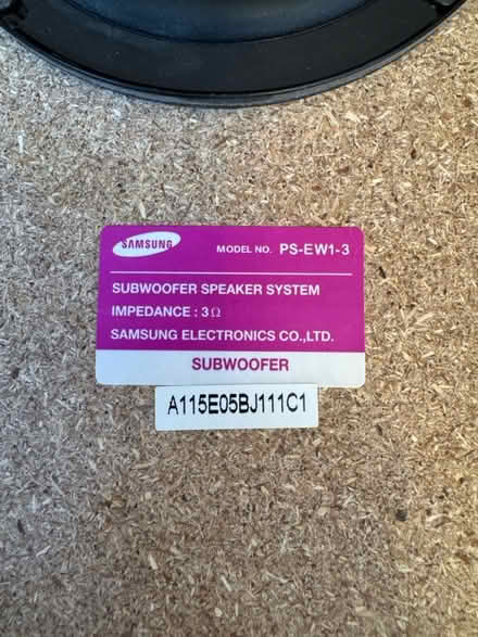 Photo of free Speakers x 2 (Wallington green SM6) #2