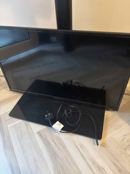 Photo of free Tv and stand (Stivichall Coventry CV3 6NL) #2