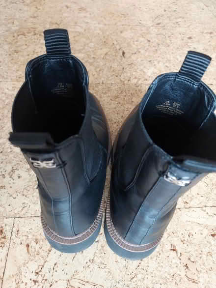 Photo of free Women's boots (Clinton Hill) #3