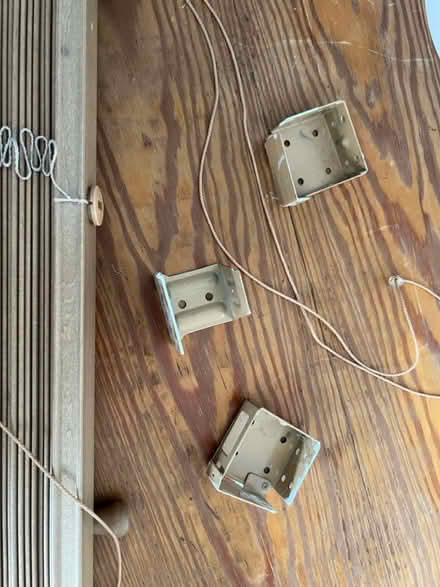 Photo of free Venetian blind (Walton Cardiff) #1