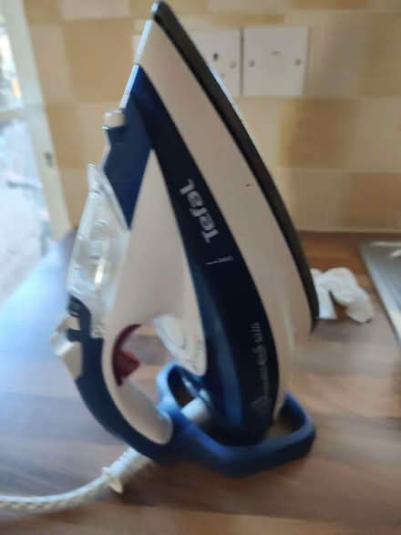 Photo of free Tefal iron (Eaton Bray LU6) #1