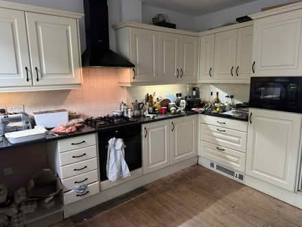 Photo of free Kitchen, worktops and appliances (Isleworth. TW7) #1