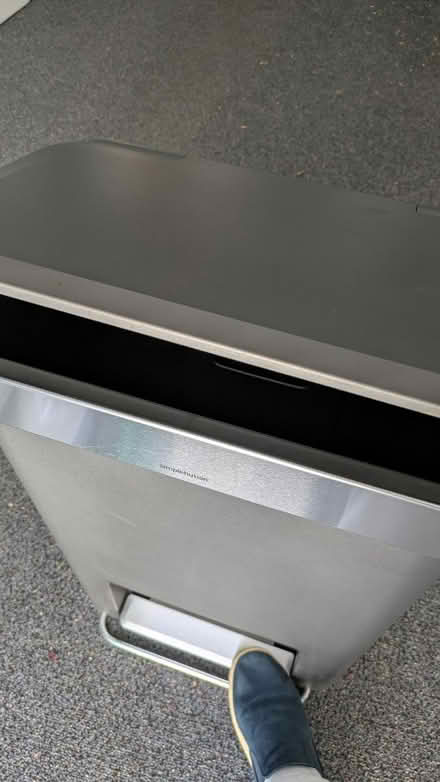 Photo of free garbage bin (Hayward Downtown) #3