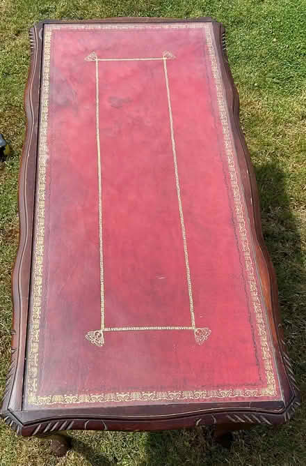 Photo of free Dark wood coffee table (BN27) #4