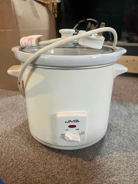 Photo of free Kitchen Items (CH42) #2