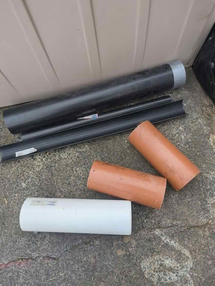 Photo of free Assorted pipe off cuts (Bare, LA4) #1