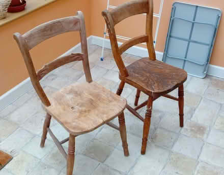 Photo of free 2 vintage chairs (Cam GL11) #1