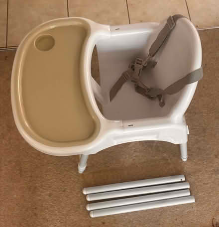 Photo of free High chair (RG1) #2