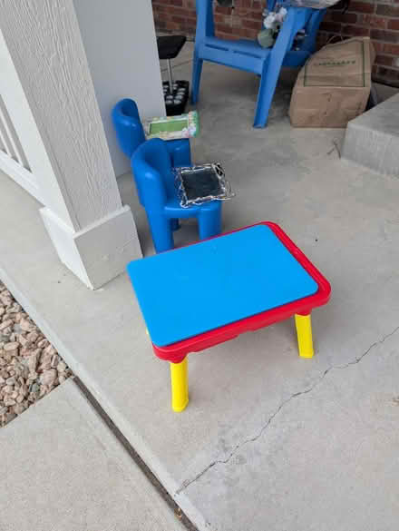 Photo of free Toys misc. for 4+ (SE Aurora) #1