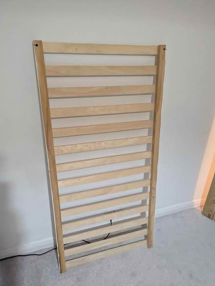 Photo of free Cot/Toddler bed and mattress (Eastcote Village HA5) #4