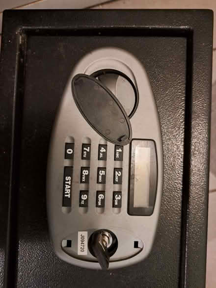 Photo of free Safe (Battle RG30) #2