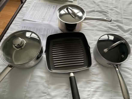 Photo of free Assorted pans (GU18) #1