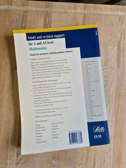 Photo of free A Level maths study guide (Harley Shute TN38) #2