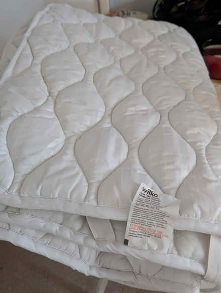 Photo of free Mattress Topper Double (Hoddesdon EN11) #1
